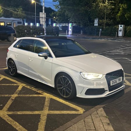AUDI